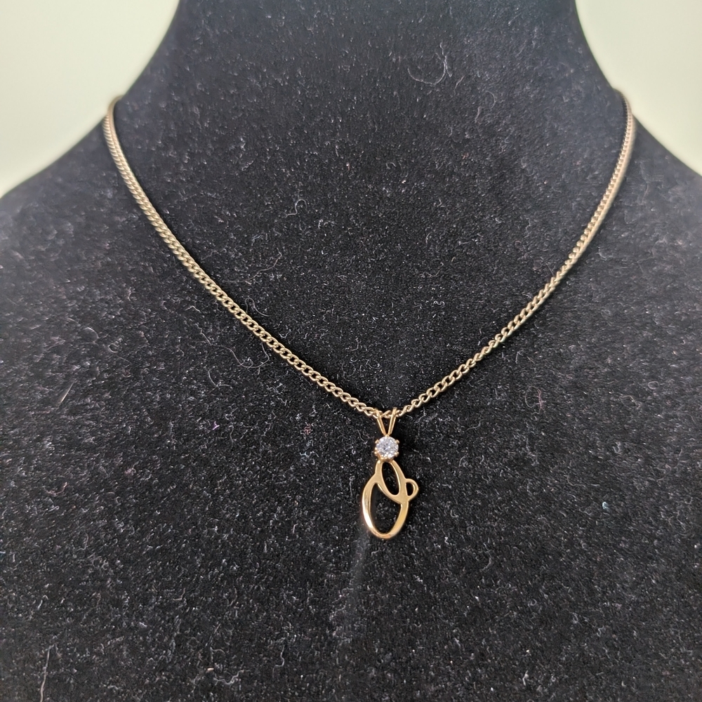 Vintage Goldtone Pendant Necklace - Picture 5 of 8